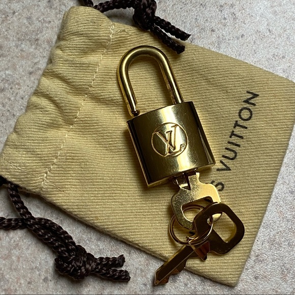 Louis Vuitton City Steamer MM Noir - Picture 5 of 11